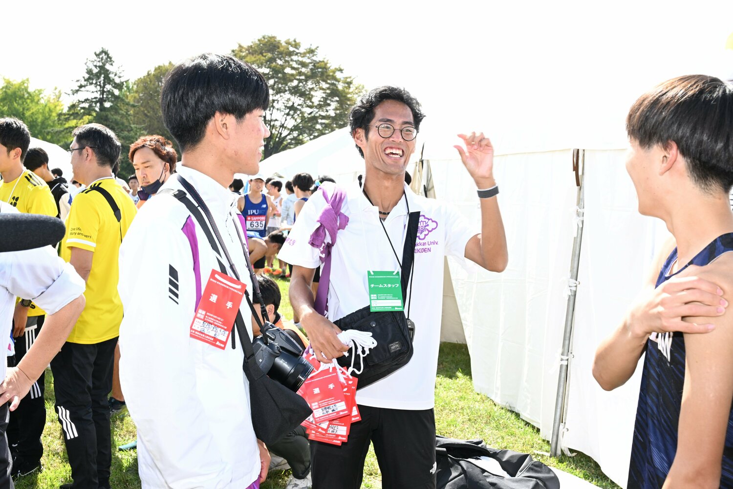 予選会を終え、笑顔が見えた皇學館大の寺田監督　©Keiji Ishikawa