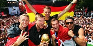 ドイツ代表はいかにして甦ったのか。24年ぶりW杯優勝に至る長い道のり。