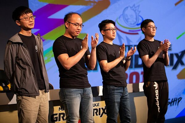 幕張での決勝大会（7月13日、14日）出場を決めた邊緣肥宅の4人は「優勝を狙う」。