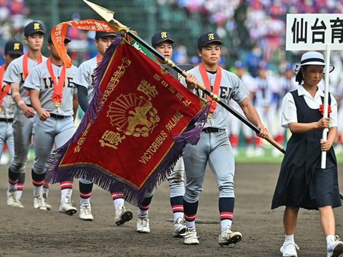 「スマホやYouTubeで選べるから…」夏の甲子園優勝監督は今ドキ球児に“叱る意味を感じない”「仙台育英は練習に自由度がある」深い理由とは＜Number Web＞ photograph by Hideki Sugiyama