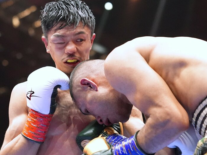 英国人記者も驚いた…中谷潤人なぜ大苦戦？「パンチが効かないなんて…」井上尚弥戦へ改善すべき“悪癖”「ナカタニは時々、リスクを取りすぎる」＜Number Web＞ photograph by Naoki Fukuda