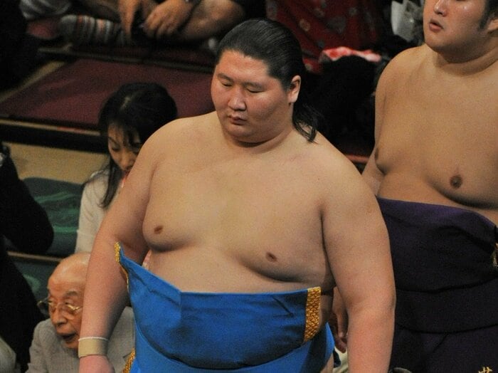 あの「電撃引退」逸ノ城もいまアメリカに？…なぜ引退力士は海を渡るのか 海外興行参加の元力士実業家が感じた「SUMOと相撲」の“決定的な差”＜Number Web＞ photograph by BUNGEISHUNJU