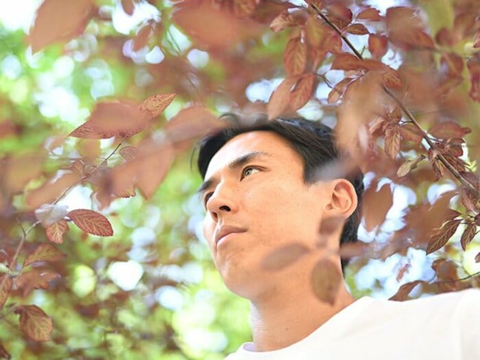 長谷部誠が中田英寿に伝えたいこと。「だから、書いといてください！」＜Number Web＞ photograph by Ryu Voelkel