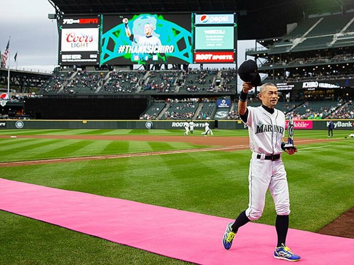 将来的には全国リーグを作りたい。イチローが草野球にガチで挑む理由。<Number Web> photograph by Getty Images