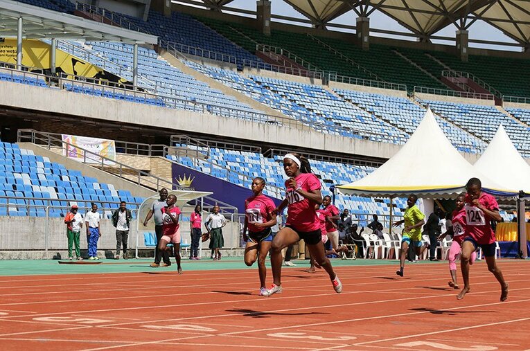 遠く離れた町から参加するために、役場から交通費の寄付を受けた選手もいた。 ／ photograph by JICA