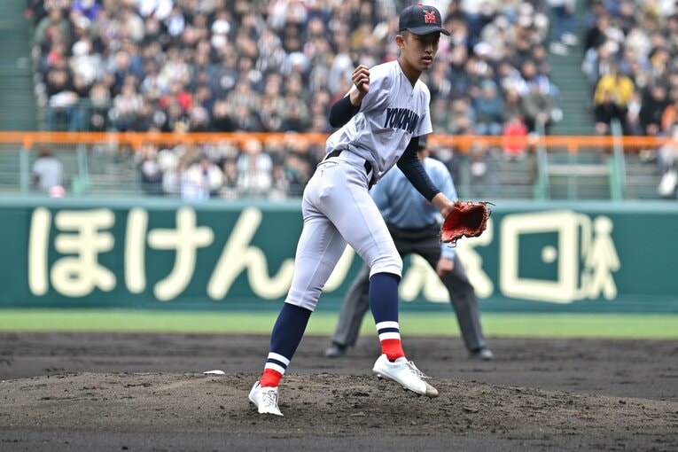 大器の評判も高かった横浜の2年生投手・織田だが、痛打される場面も目立った　©Hideki Sugiayma