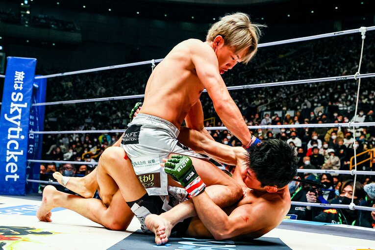 【アンケート8位】朝倉未来vs.斎藤裕（2021年）©RIZIN FF Susumu Nagao