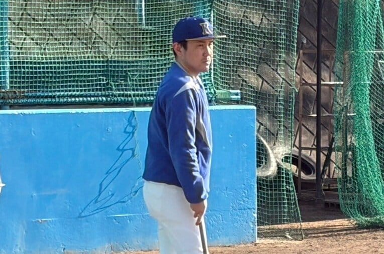 香里丘を率いる河本監督　©Fumi Sawai