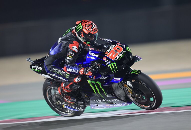21年のチャンピオン、ヤマハのクアルタラロは9位に沈んだ　photograph by Satoshi Endo