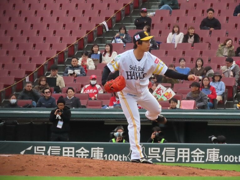 トライアウトで投げる田浦。ほとんどが変化球だった ©Kou Hiroo