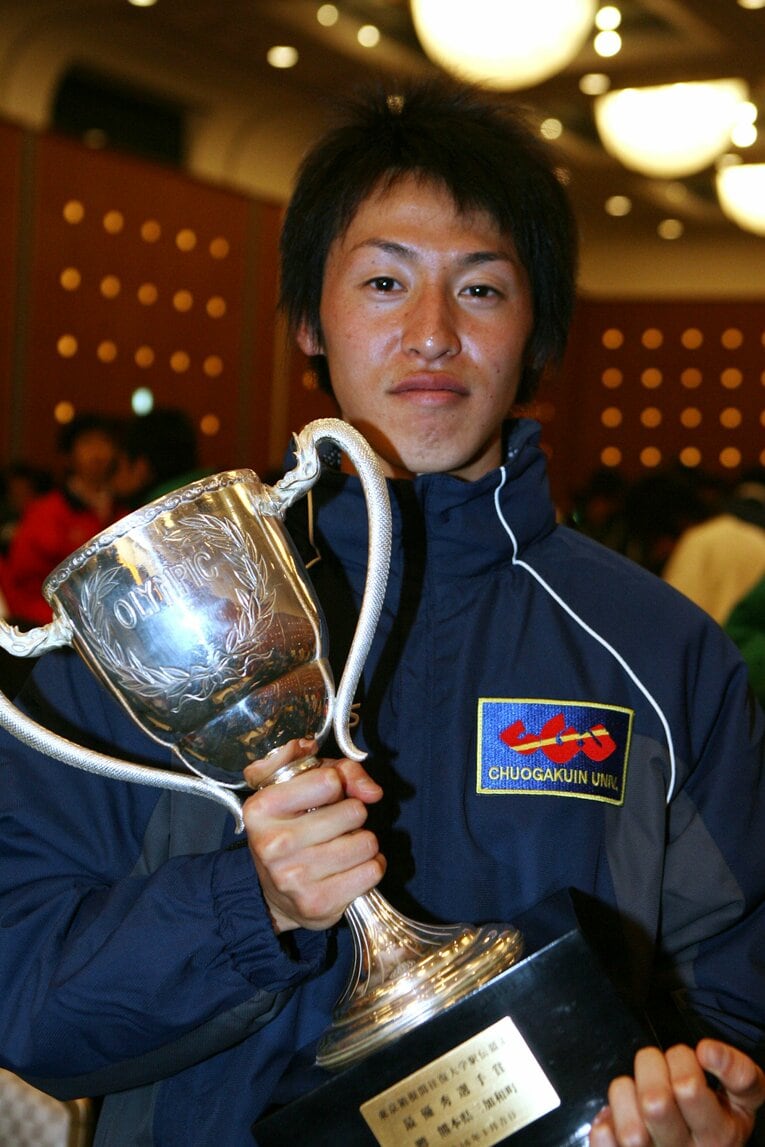 2008年の箱根駅伝でMVPに相当する金栗四三杯に輝いた篠藤淳（中央学院大学／当時）。その後14年にわたって9区の区間記録保持者であり続けた　©AFLO SPORT