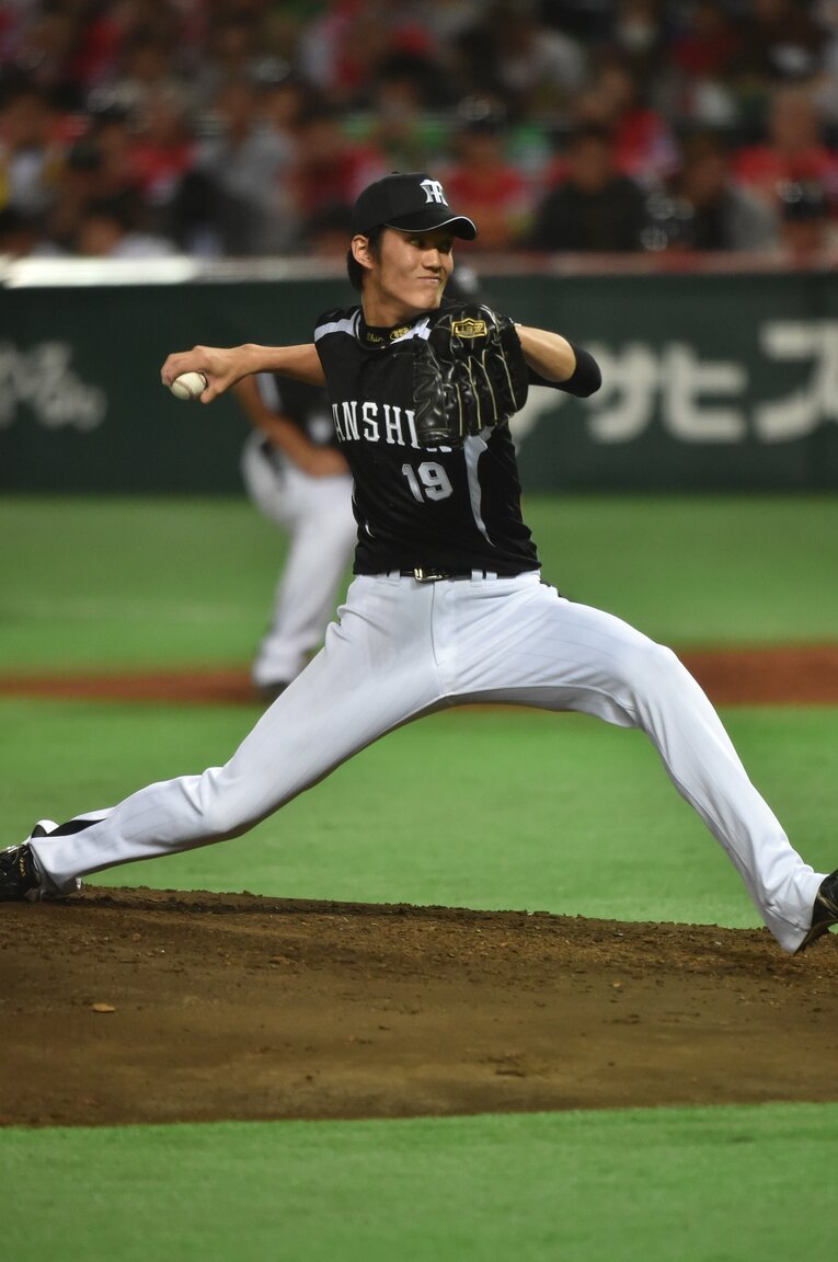 2014年、プロ2年目で11勝を挙げた年の藤浪（豪快なフォーム連続写真）　©Hideki Sugiyama
