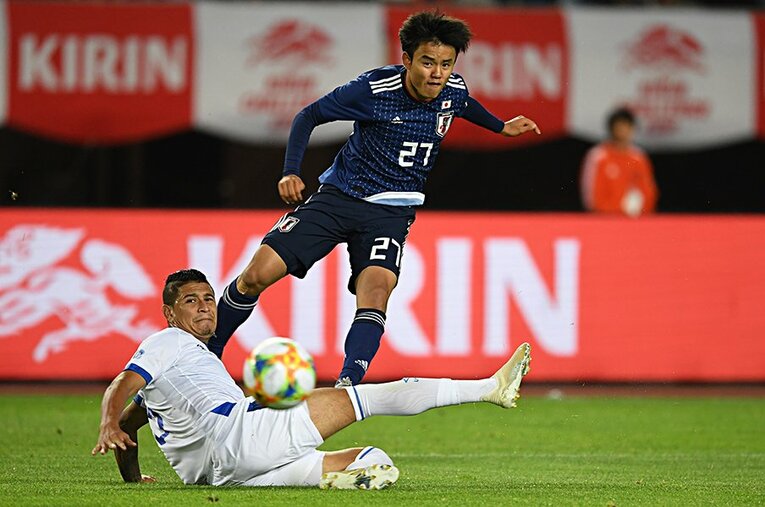 エルサルバドル戦で痛烈なシュートを放った久保建英。水沼貴史氏によるとこれも1つの伏線だったという。 ／ photograph by Getty Images