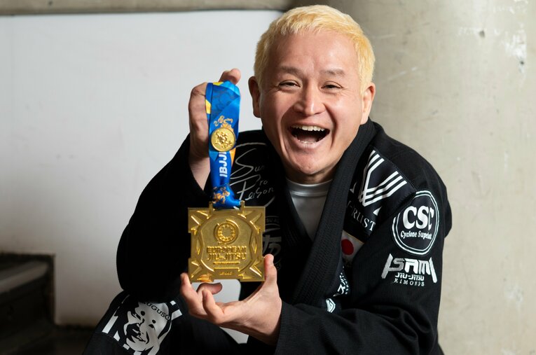 ガリットチュウ福島善成（47歳）。5年前から柔術を始め、世界大会、ヨーロッパ大会で優勝している　©Tadashi Hosoda