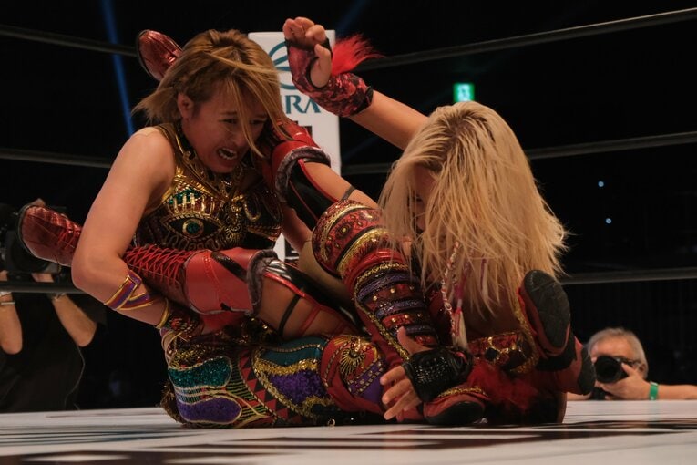 タイトルマッチは“朱里との作品”だった…新王者・ジュリアはスターダムをどう“引っかき回す”のか？ 異例のアピール「全員覚悟しとけよ！」(28)