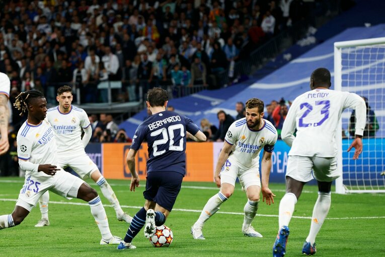 なぜレアル・マドリーは「CLで異常に勝負強い」のか “完璧だったはず”のマンCを逆転…カメラマンが震えた「伝統と成功体験の継承」(57)