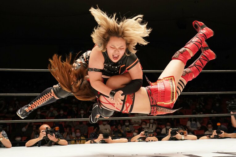 17歳でプロレスキャリアはもう5年…スターダムの未来を担う琉悪夏が明かした“同い年ライバル”との「エモい防衛戦」への思い(26)