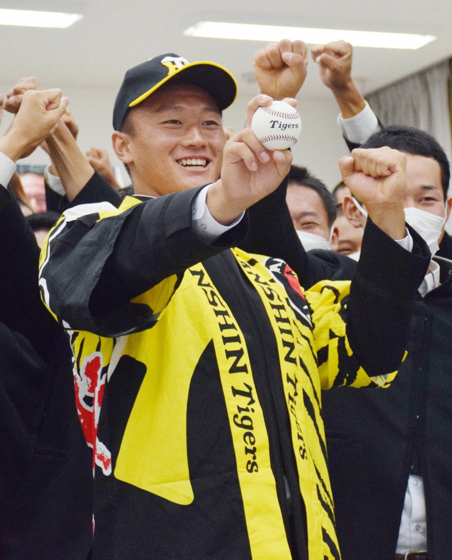 前阪神・森木大智もトライアウトを受けた。風間と同じ、2021年ドラフト1位 ©JIJI PRESS