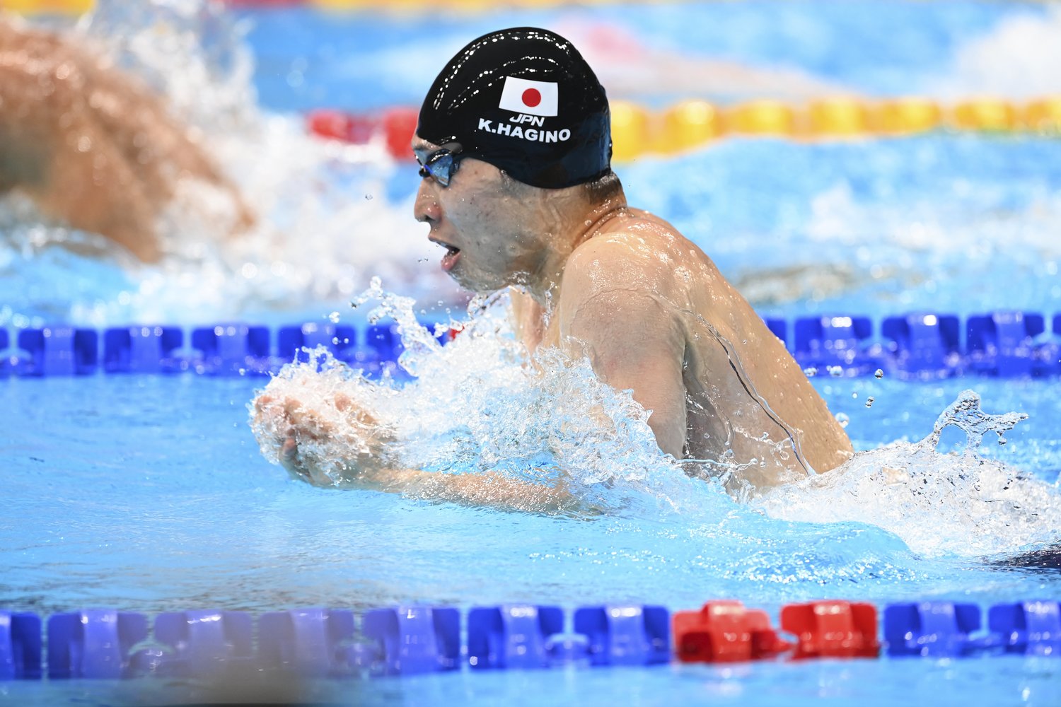 決勝レースを泳ぐ萩野　©Asami Enomoto/JMPA