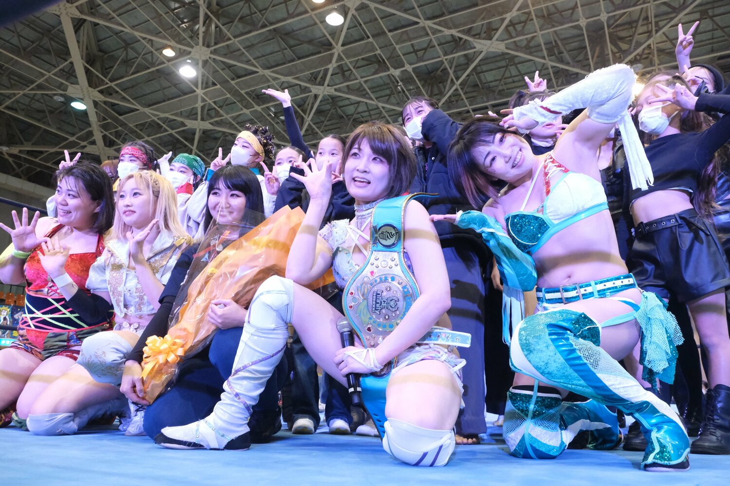 エンディングの記念撮影。大会を笑顔で締め括った