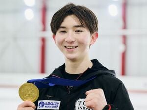 「GPファイナルに行って、世界選手権の出場権も…」世界ジュニア連覇の中田璃士が誓うシニアデビューでの飛躍「4回転アクセルを跳ぶ！」《独占インタビュー》
