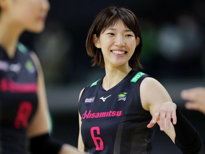 「“結婚するから引退”ではない」元バレー代表・石井優希が“失意の東京五輪”を終えた後も現役を続けた理由〈ホヤホヤ新婚生活も明かす〉＜Number Web＞ photograph by Naoki Nishimura/AFLO SPORT