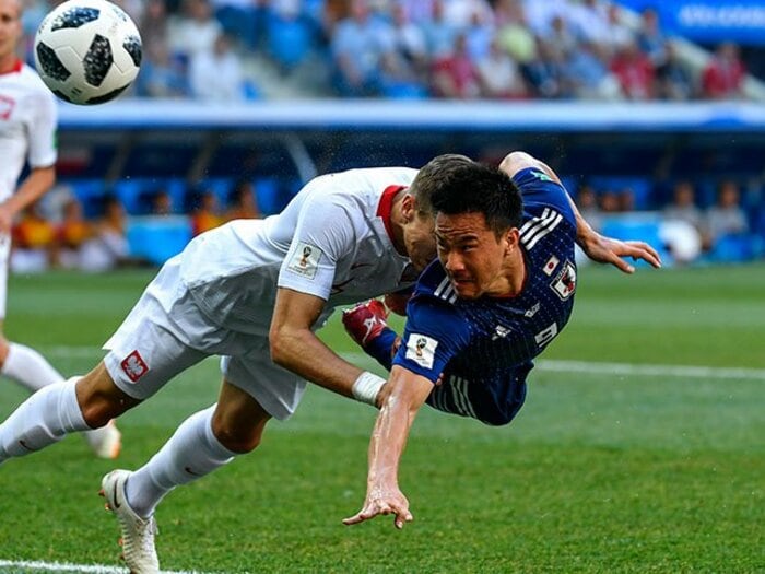 「直前に監督解任して団結するのは…」「ドログバが入った時、みんな“どうしよう”と」岡崎慎司36歳が明かす“W杯出場3回の教訓”＜Number Web＞ photograph by Takuya Sugiyama/JMPA