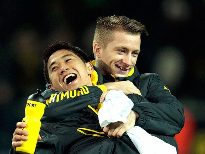 「パスを出す側として大きな存在」香川真司を巡る、皮肉と活路とは？＜Number Web＞ photograph by AFLO