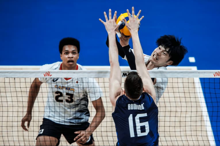 大塚達宣（VNLイタリア戦）©︎Volleyball World