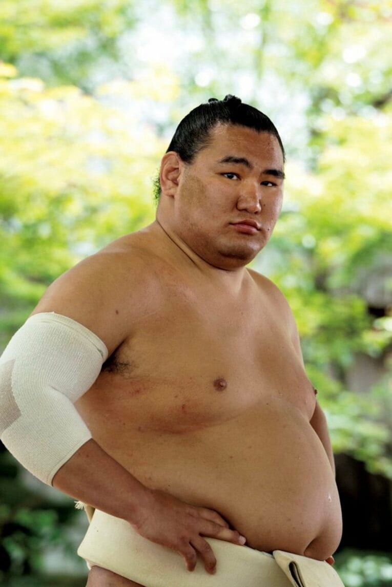 豊昇龍智勝（ほうしょうりゅう・ともかつ）／1999年5月22日生、モンゴル・ウランバートル出身。本名はスガラグチャー・ビャンバスレン。立浪部屋。'20年九月場所で新入幕。幕内優勝2回。敢闘賞1回、技能賞2回。'25年一月場所は西大関で優勝を果たし、場所後、横綱に昇進した。第74代横綱。188cm、150kg　©Takashi Shimizu