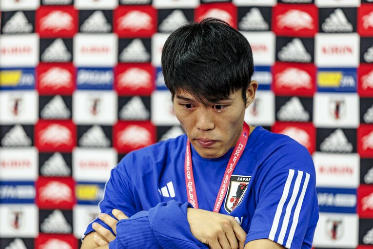 クロアチア戦翌日の会見での冨安健洋（1／2）　©Kiichi Matsumoto/JMPA