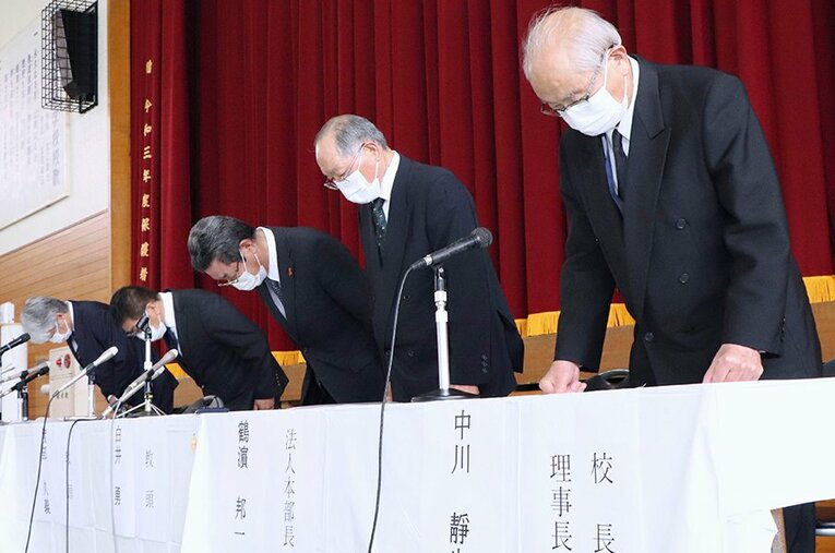 秀岳館サッカー部の問題について、5日に学校側が会見を開いた ／ photograph by Kyodo News