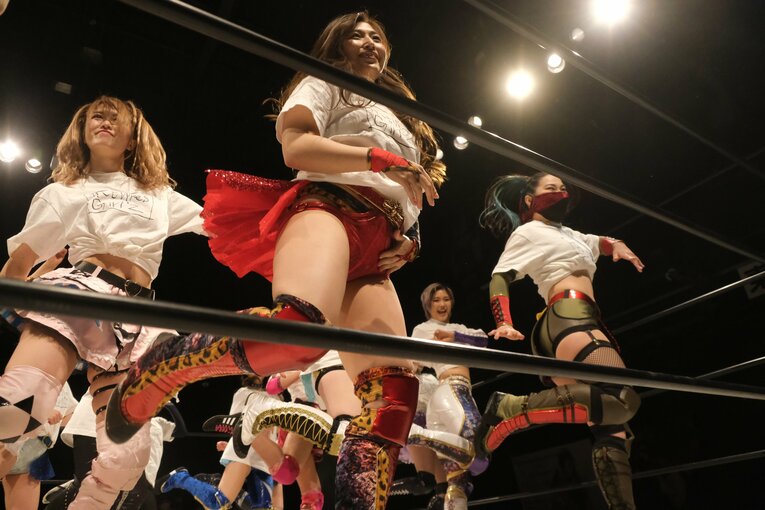 サイコロで勝敗が決まる？ 人気団体が “脱プロレス”で見せる女優たちのチャレンジとは…エース青野未来「エンタメだけど闘いがある」(42)
