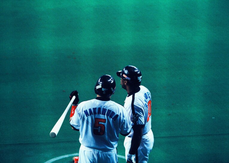 中村紀洋とローズ　©Sports Graphic Number