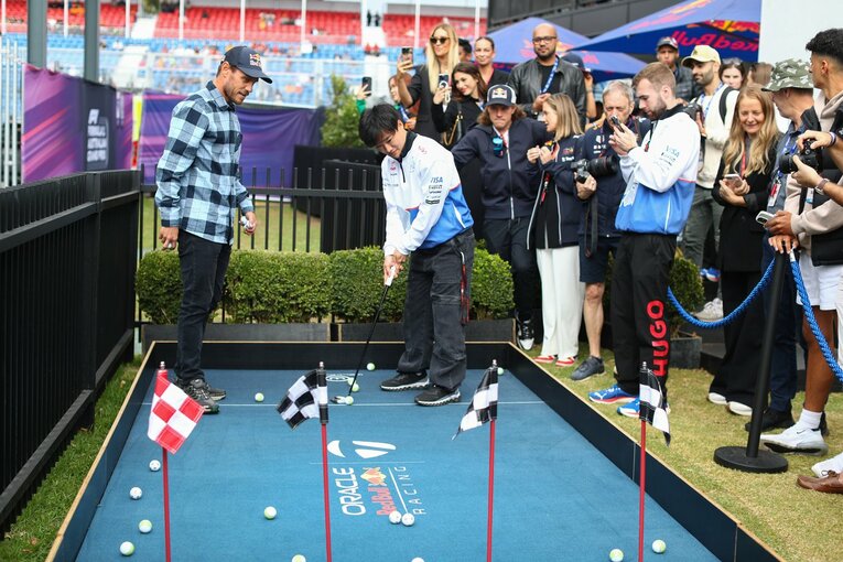 サーキットでのイベントでも人気　©Getty Images / Red Bull Content Pool