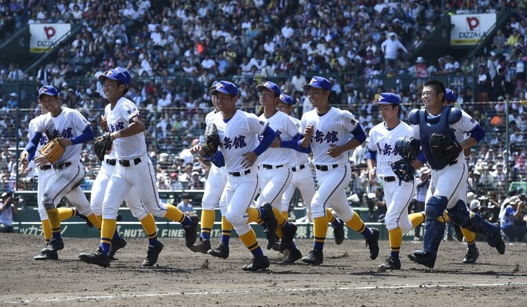 3年間で4回甲子園出場、4強3回と強さを見せつけた秀岳館。川端健斗―田浦文丸のW左腕は2017年U-18に選ばれた　©Sankei Shimbun