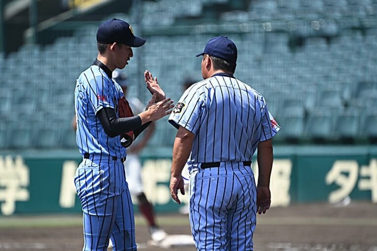 甲子園に響き渡った「おりゃ！」。東海大相模・石田隼都の左手と気迫。(2)