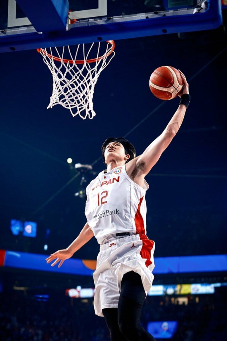 攻守に活躍を見せチーム2番目の21得点を挙げた渡邊雄太　©︎FIBA