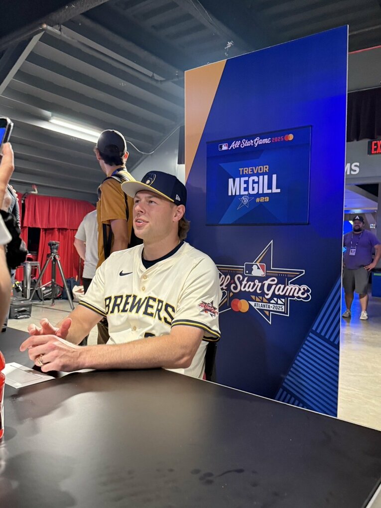 【番記者が撮った“テレビに映らない大谷とドジャース取材風景”】　©Naoyuki Yanagihara