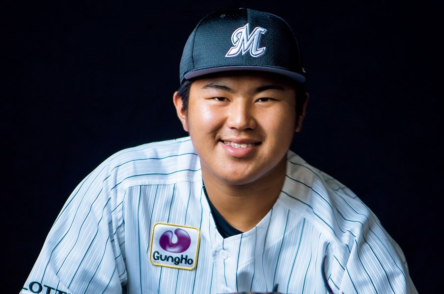 「見たことがない速さにビックリ」佐々木朗希20歳の全投球を受けた18歳捕手・松川虎生が明かす究極の一球とは?「スイッチの入れ方が全然違います」《球宴史上最年少デビュー》<Number Web> photograph by Asami Enomoto