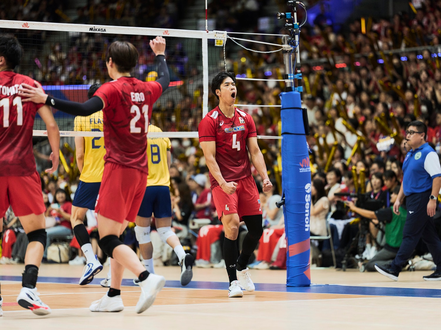 コートの上で感情を露わにすることが増えた宮浦 ©︎Yuki Suenaga