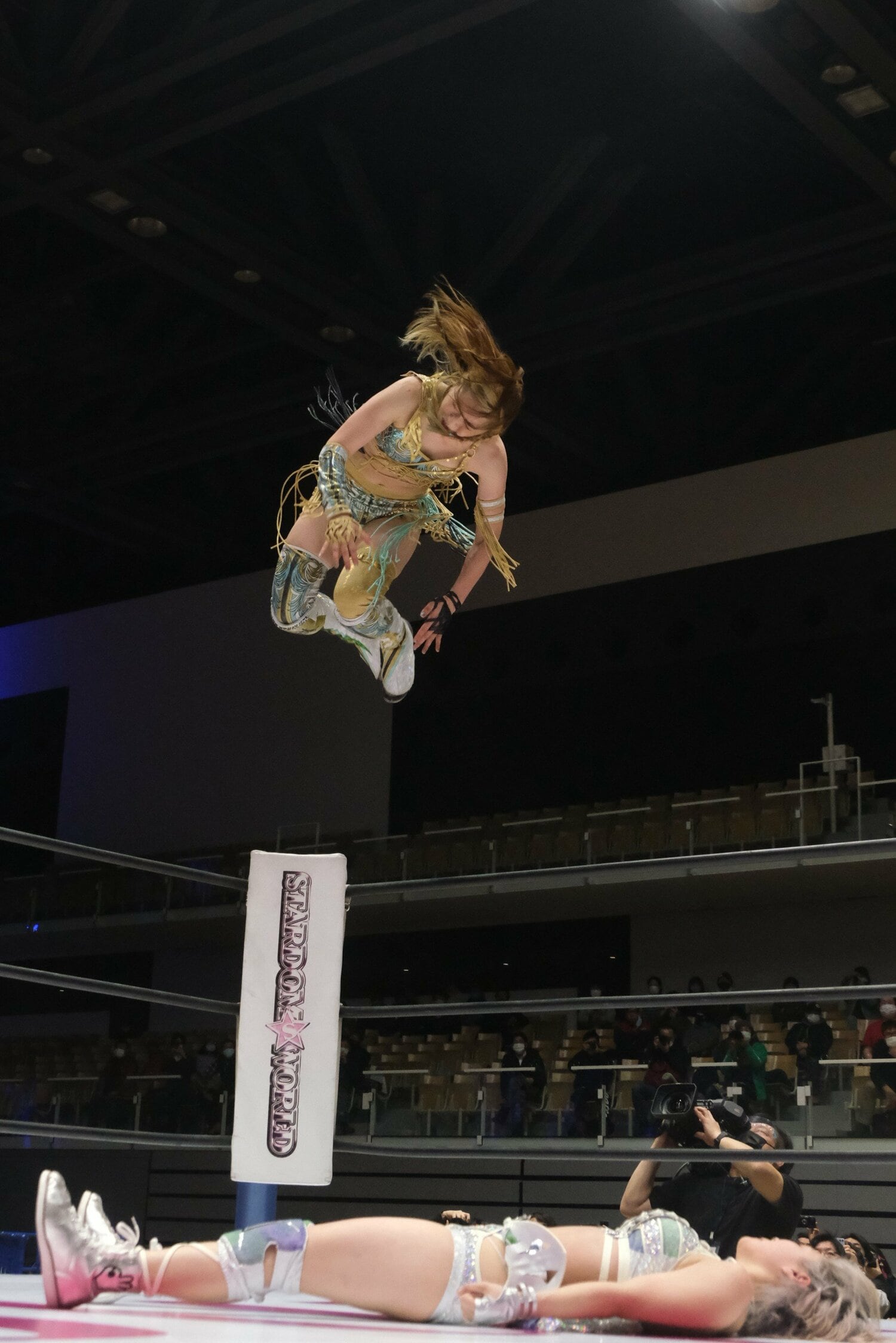 フィニッシュとなった上谷のフェニックス・スプラッシュ