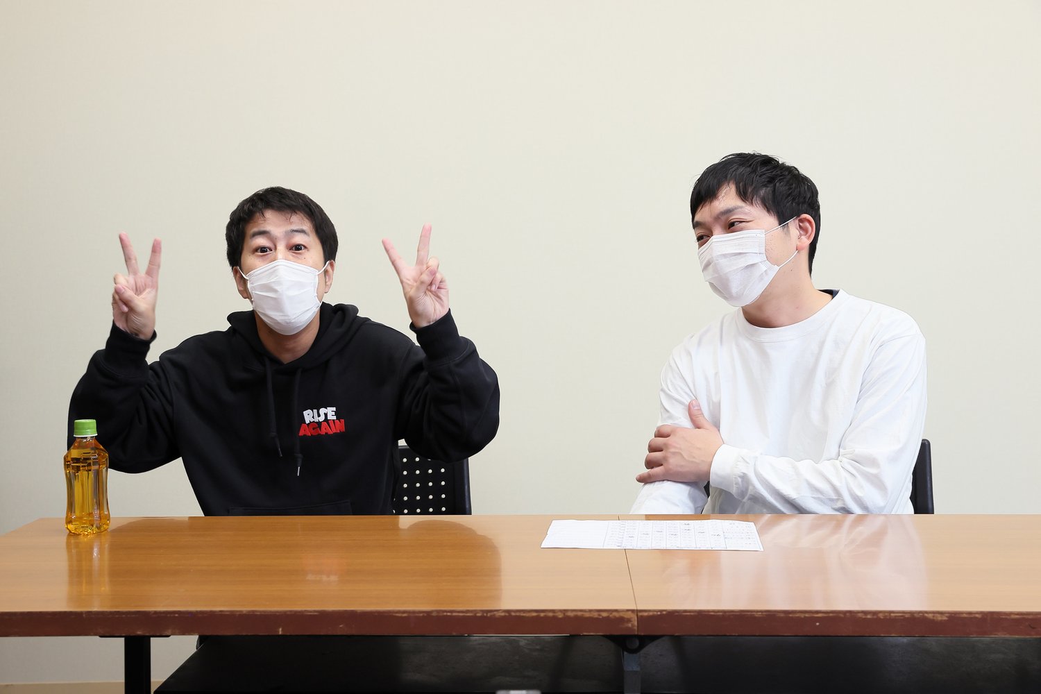 ウエストランドの井口浩之（左）と河本太。M-1決勝は今回が初めてだった