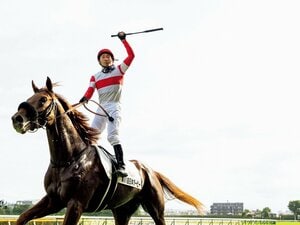 「競馬のことだけをずっと考えて生きてきた」横山典弘56歳の神騎乗とは？ 四位洋文調教師が語る「ノリちゃんの神騎乗と言えば…一番はアレ」