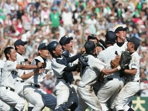 部員全員が寮生活でスマホNG…甲子園強豪校の“昔のイメージ”は変わったのか？ 公立校“最後の優勝監督”が明かす「タイブレークは格下に有利」