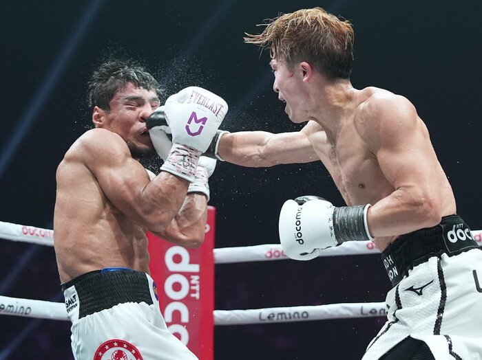 「アフマダリエフの表情が変わった」じつは“試合開始20秒”に勝負の分け目…井上尚弥はいかに敗者の心をへし折ったか？ 怪物と最も拳を交えた男の証言＜Number Web＞ photograph by Naoki Fukuda