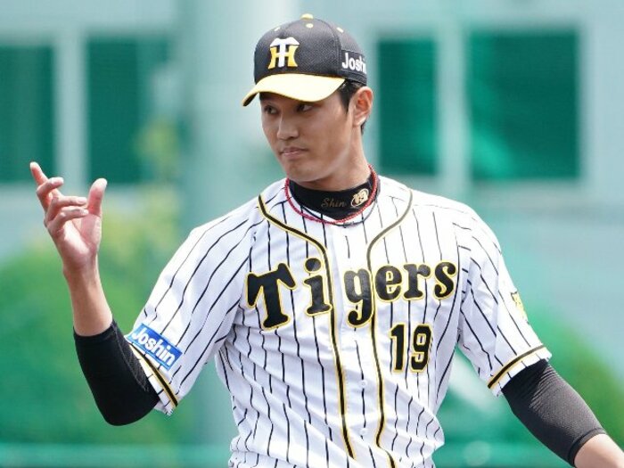 阪神二軍が引っ越し予定…阪神電車“尼崎駅”には何がある？「ヤクルトより早かったマジック点灯」「大阪では禁止のダンスホールがあった」＜Number Web＞ photograph by Sankei Shimbun