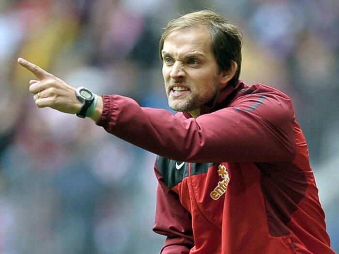 ブンデスで前半戦最大のサプライズ！弱小マインツを変えた青年監督。＜Number Web＞ photograph by AFLO