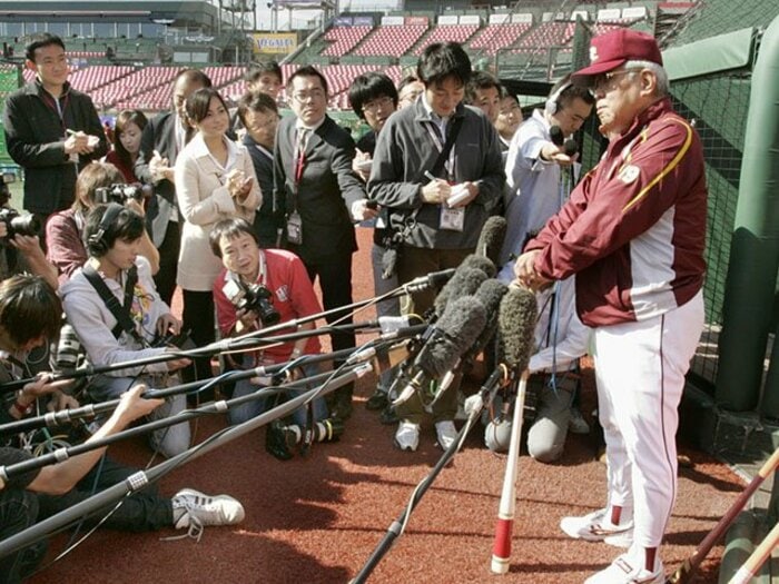 「君は関西人か、東京に負けるなよ」野村克也からもらった珠玉の言葉。＜Number Web＞ photograph by Kyodo News