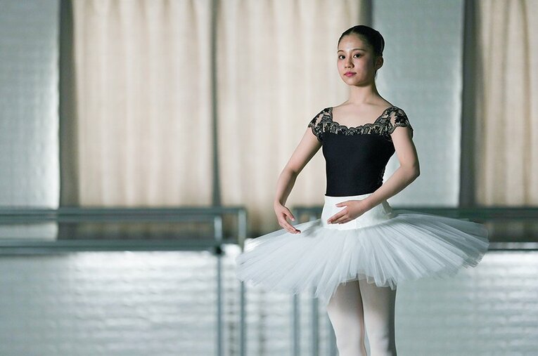 名門ボリショイバレエ学校に留学していた梶川陽菜さん（18歳）。刻々と変わる情勢を受けて、3月にロシアから帰国を決意した ／ photograph by Akito Iwamoto